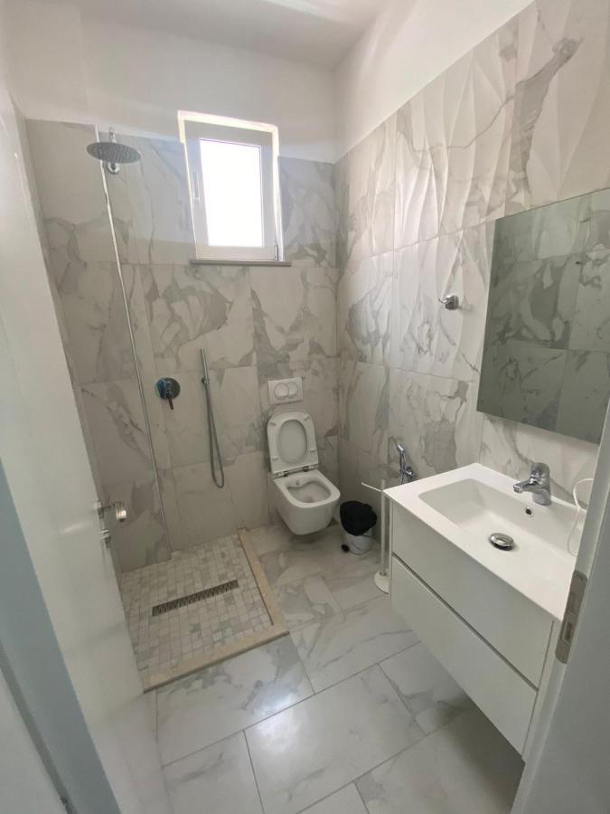 Julius Hotel Golem  Dış mekan fotoğraf