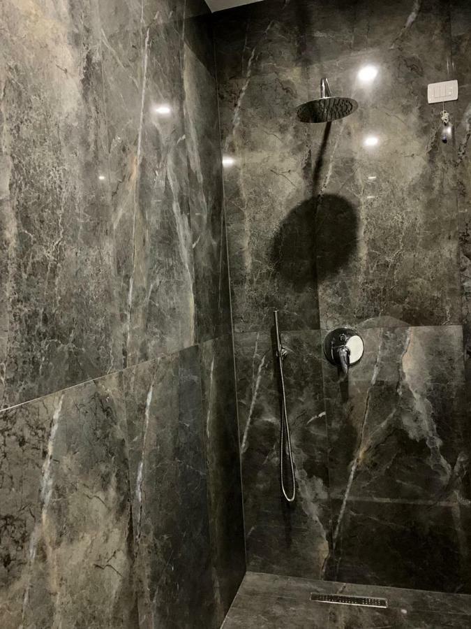 Julius Hotel Golem  Dış mekan fotoğraf