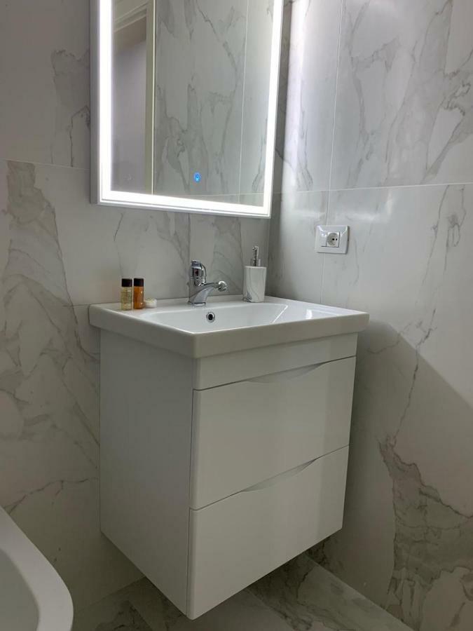 Julius Hotel Golem  Dış mekan fotoğraf