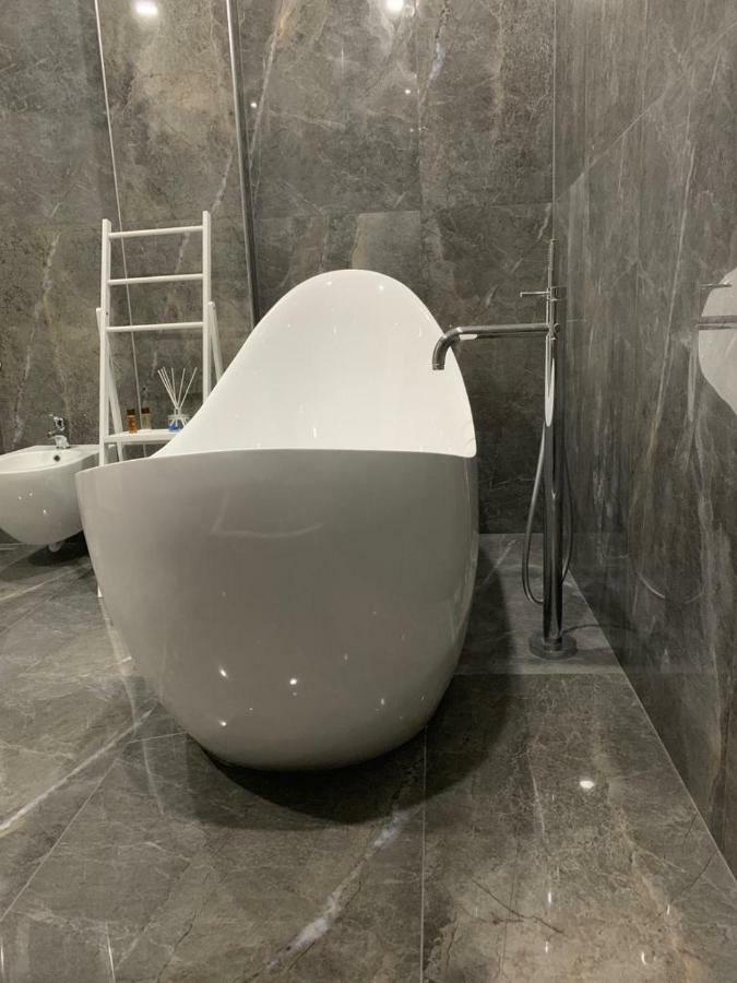 Julius Hotel Golem  Dış mekan fotoğraf